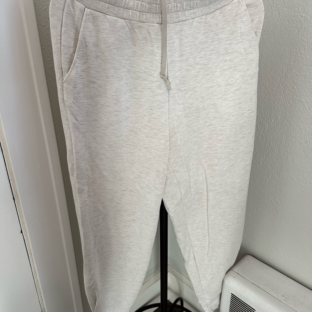 Varley Soft Cream Joggers